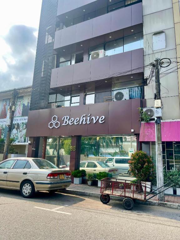 Beehive Colombo酒店 外观 照片